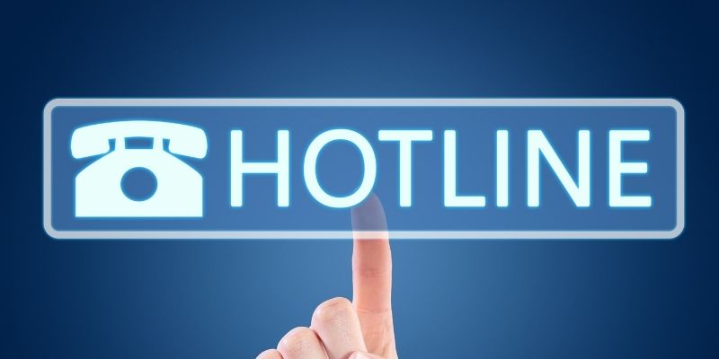 Hotline luôn là lựa chọn ưu tiên khi kết nối trong trường hợp khẩn cấp